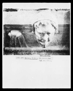 Maske eines Tabernakels der Kathedrale zu Reims, Mann mit Kappe