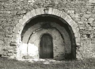 Suceava, Rumänien. Kloster Zamca der armenischen Kolonie (1551, 1601). Portal des Kapitelhauses