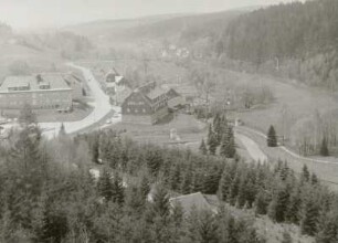 Rauschenbach : Neuhausen-Rauschenbach. Ortsteilansicht im Flöhatal. Blick von der Staumauer von Nordosten