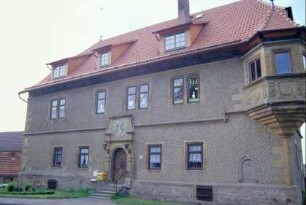 Kemenate (unteres Schloß) - Gesamtansicht; jetzt Kindergarten