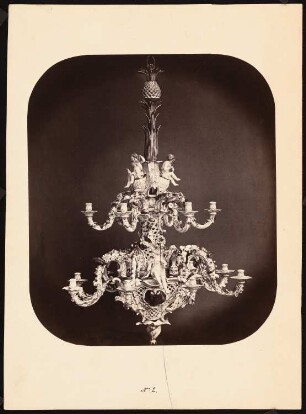 Weltausstellung 1867, Paris (?) Lampe: Präsentation einer Hängeleuchte