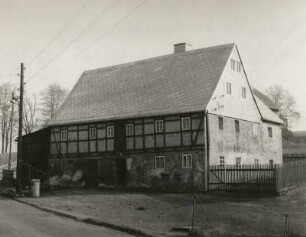 Olbernhau-Dörnthal, Hauptstraße 214. Wohnstallhaus (Hof Nr. 103). Straßenansicht von Nordwesten