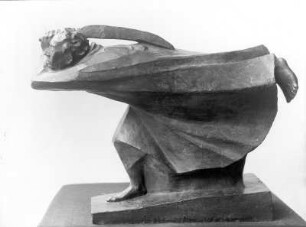 Der Rächer. Bronze; H. 44 cm (1914; E. Barlach). Güstrow: Atelierhaus am Inselsee