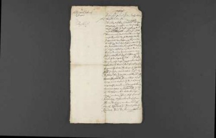 Reise des Rheingrafen Johann Philipps nach Paris und Zusammenkunft mit dem Erzbischof von Reims, Charles de Lorraine-Guise, woraufhin Herzog Christoph von Württemberg den Residenten in Paris, Paul von Rammingen, einschaltet.