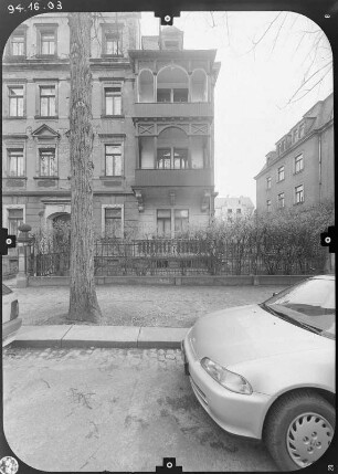 Dresden-Striesen, Glasewaldtstraße 47. Wohnhaus. Straßenfront (Teilansicht)