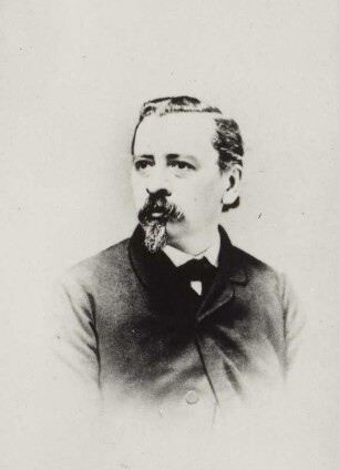 Porträt Wille, ? (nachgewiesen um 1870; Schauspieler). Albuminabzug auf Karton (Carte-de-visite mit Atelieraufdruck verso)