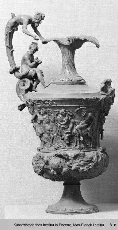 Gefäß mit Relief eines Bacchanals - Urna antica storiata a bassorilievo rappresentante un baccanale