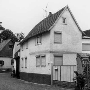 Hochheim am Main, Rathausstraße 27