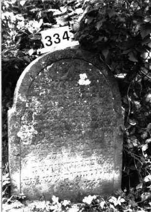 Grabstein 334