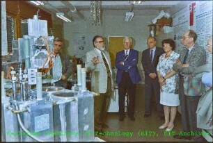 Besuch des Senats der Hermann von Helmholtz-Gemeinschaft Deutscher Forschungszentren (HGF) am Forschungszentrum Karlsruhe (FZK)