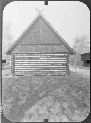 Lübbenau-Lehde, Dorfstraße 3. Freilandmuseum. Doppelstubenhaus (umgesetzt aus Burg-Kauper). Giebelfront