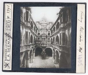 Nürnberg: Pellerhaus, Hof (Seestern-Nr. 3791)