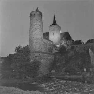 Bautzen am Abend : Bautzen. Blick über das Spree-Wehr zur Alten Wasserkunst und Michaeliskirche
