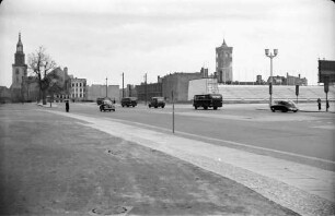 Berlin: Von der Schlossbrücke; Marienkirche und Rathaus