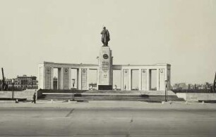 Sowjetisches Ehrenmal