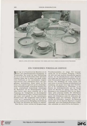 Ein Vornehmes Porzellan-Service