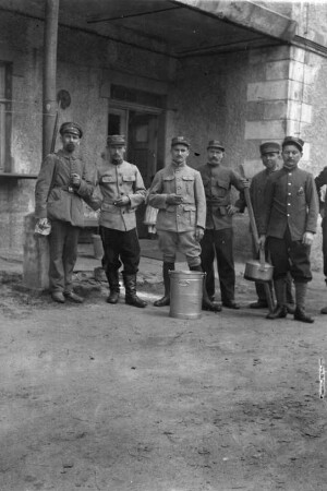 Kriegsgefangene an der Flader-Villa