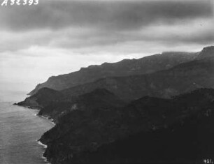 Küste : Blick auf die Küste von Estellencs