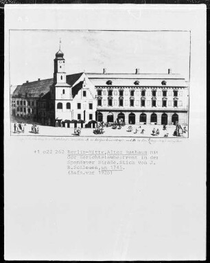 Berlin-Mitte, Altes Rathaus mit der Gerichtslaube; Front in der Spandauer Straße