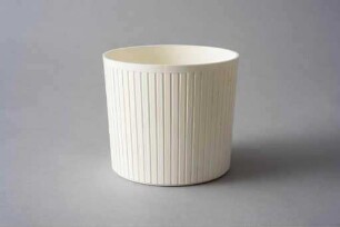 Modellnummer 4161 (Werkbundkiste Schönes Gerät aus Kunststoff, Blumenübertopf)