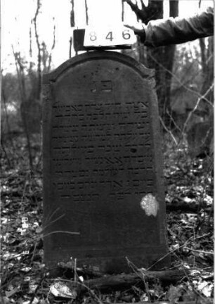 Grabstein 846