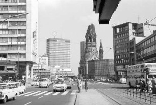 Berlin: Vom Bahnhof Zoo zur Gedächtniskirche und Europa-Center