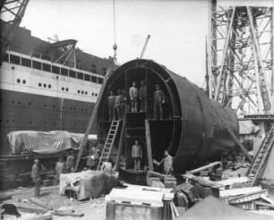 Dampfschiffbau: 13. Schornstein : Technikgeschichte | Maschinenbau | Verkehrswesen | Schiffbau