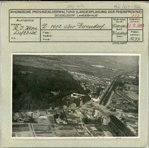Düsseldorf-Derendorf, Nordfriedhof, Flugzeug D 1402 (Albatross L 66 des Düsseldorfer Aero-Club)