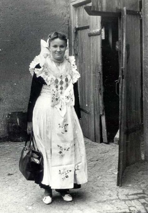Hochzeit in Saalau : Gesellschaftliche Volkskultur - Sitten im Laufe des menschlichen Lebens - Hochzeit. Ort: Salow / Saalau. Hochzeit.