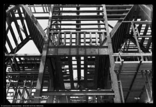 A 65, Montage des Hochbunkers 2, von Südost