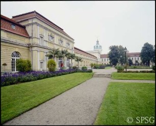 Berlin, Schlossgarten Charlottenburg, Blick auf Große Orangerie.