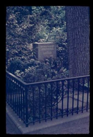 Wannsee/ Kleist-Grab 22.5.54.