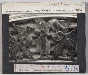 Arles, St. Trophime: Westportal, Archivolten, Engel mit Posaunen