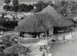 Blick über die herrliche Anlage des Hotel TUXPAN am Strand von Varadero