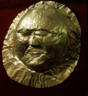 Athen. Archäologisches Nationalmuseum. Goldene Totenmaske aus Mykene, Schachtgrab 5, Mitte 16. Jh. v. Chr