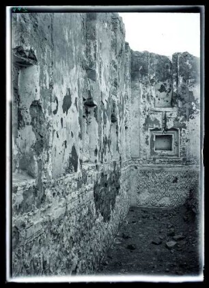 Balkuwara, Hauptsaal (Ornament Nr. 156)