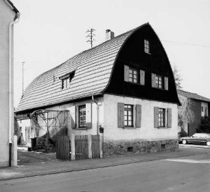 Ober-Mörlen, Ludwigstraße 18