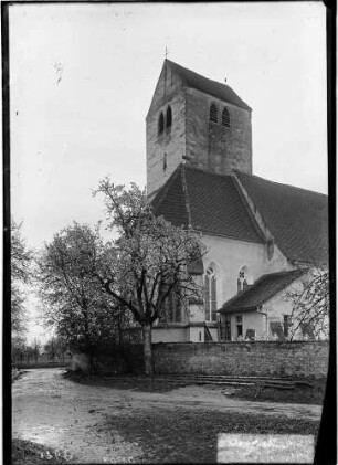 Seefelden Pfarrkirche Sankt Martin Gesamtansicht