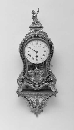 Pendule mit Konsole