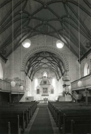 Loburg. Stadtkirche St. Laurentius. 1569-84. Inneres nach Ost
