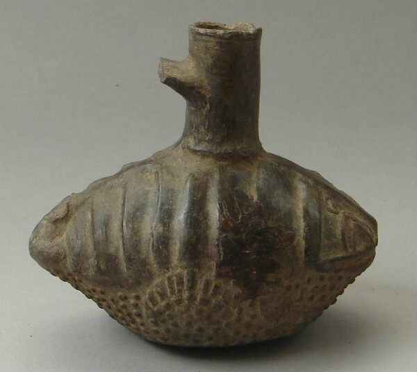 Clay vessel