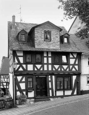 Braunfels, Weilburger Straße 18