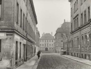 Dresden-Neustadt, Blick aus der Rähnitzgasse über die Königstraße in das Wallgäßchen