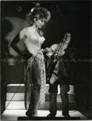Romy Haag in ihrer Show "City in the Night" bei den "Wühlmäusen"