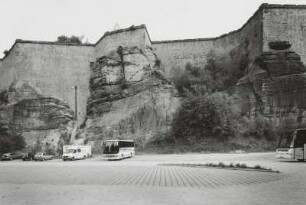 Königstein. Festung (13. Jh.). Südseite mit ehemaligem Burgeingang