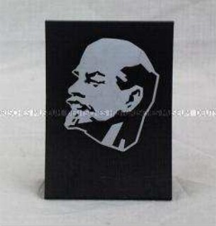 Tischzier mit Porträt von W.I. Lenin