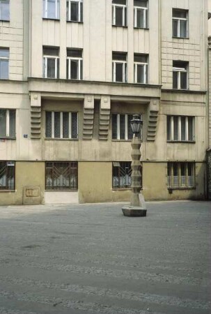 Straßenlaterne