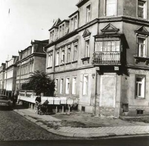 Dresden-Mickten, Winterstraße 4 und Franz-Lehmann-Straße 27. Wohnhäuser (um 1900). Eckansicht von Südosten