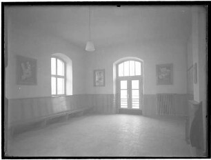 Wilferdingen, Bf, Empfangsgebäude neu, Warteraum