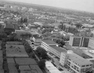 Luftaufnahme, Blick von Osten auf die Fabrik Schindler GmbH. Berlin-Mariendorf, Großbeerenstraße